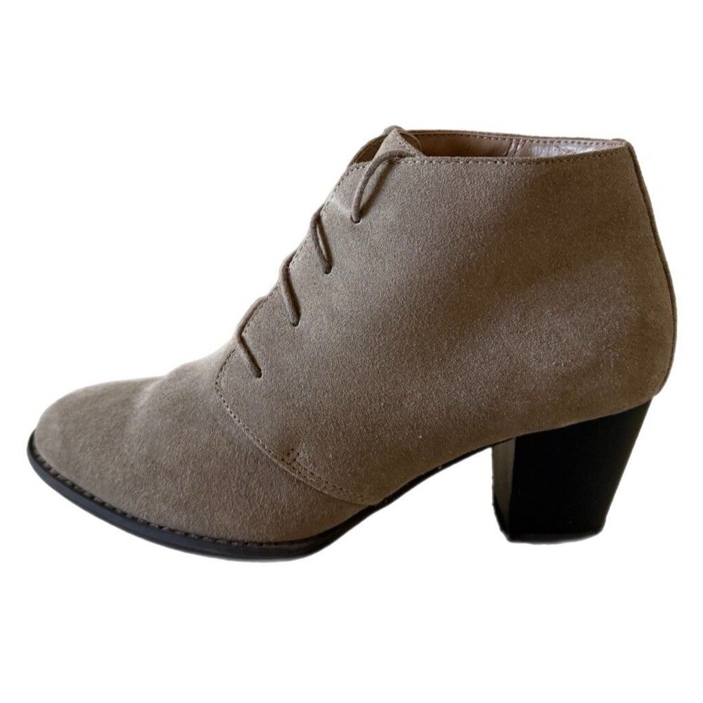 Vionic Zenda Taupe Suede Lace Up Heeled Ankle Boots Women’s Size 8.5
